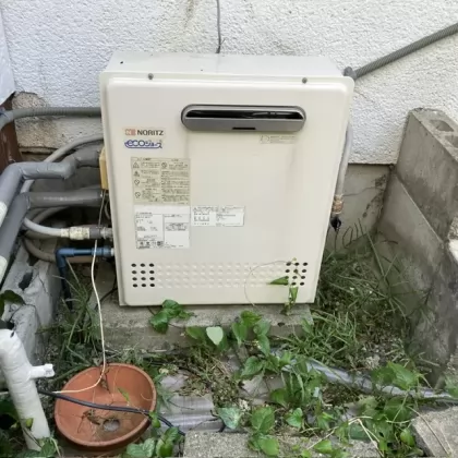 滋賀県近江八幡市 交換前の給湯器 ノーリツ GT-C2442ARX-MB