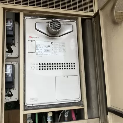 千葉県千葉市中央区 交換前の給湯器 ノーリツ GTH-2434SAWX3H-T