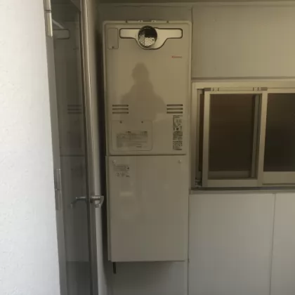 大阪府堺市東区 交換後の給湯器 リンナイ RUFH-A2400SAT2-3