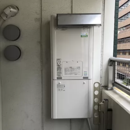 大阪府大阪市西区 交換後の給湯器 リンナイ RUFH-E2405AA2-3(A)