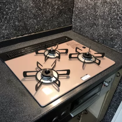福岡県福岡市東区 交換後のビルトインガスコンロ リンナイ RHS31W23L8RSTW