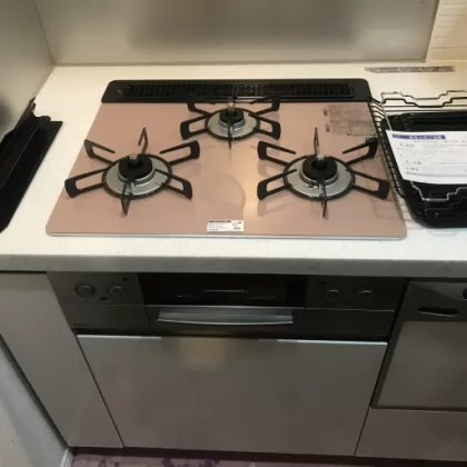 神奈川県横浜市緑区 交換後のビルトインガスコンロ リンナイ RHS31W23L8RSTW