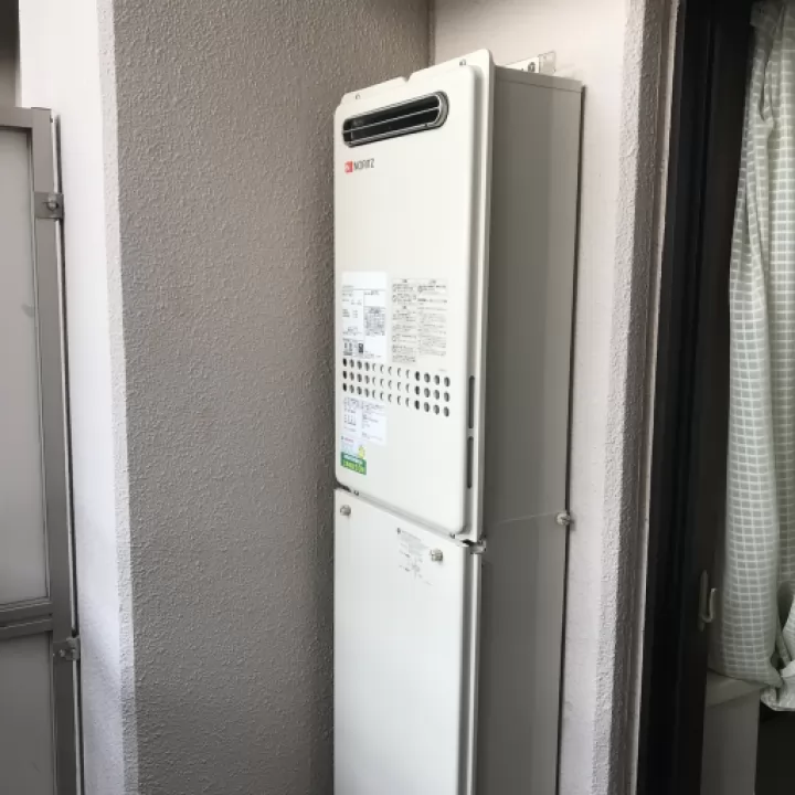 交換後の給湯器（ノーリツ GQ-2427AWX-DX BL）