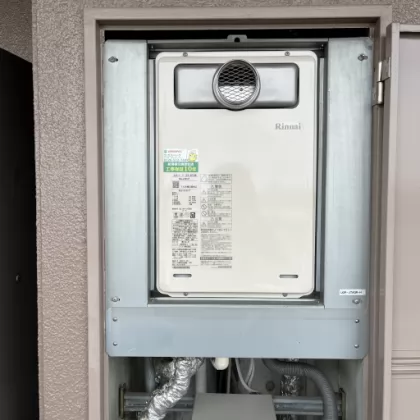 大阪府堺市中区 交換後の給湯器 リンナイ RUJ-A1610T