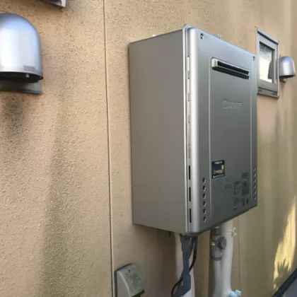 埼玉県坂戸市 交換後の給湯器 ノーリツ GT-C2462SAWX-2 BL