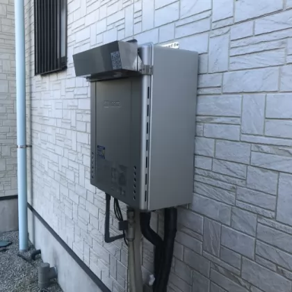 埼玉県加須市 交換後の給湯器 ノーリツ GT-C2462AWX-2 BL