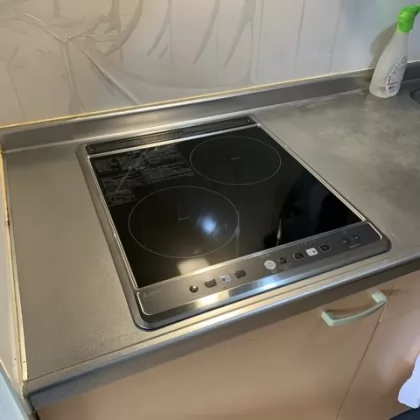 静岡県焼津市 交換後のIHクッキングヒーター 三菱 CS-G217B