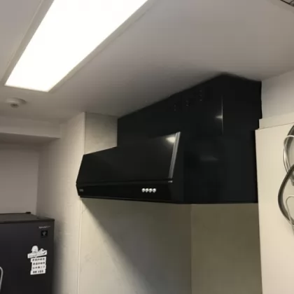 東京都文京区 交換後のレンジフード 富士工業 BFRS-3G-751R BK