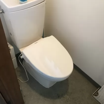 埼玉県新座市 交換後のトイレ TOTO TCF116#NW1
