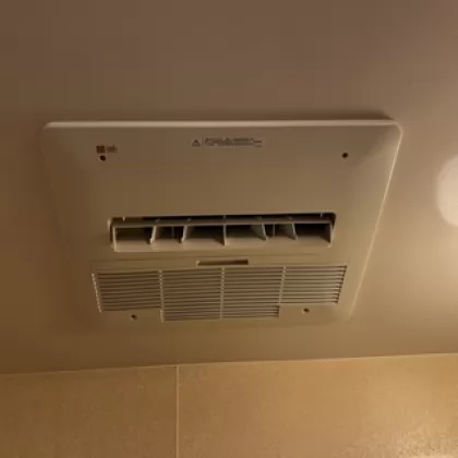 大阪府大阪市淀川区 交換後の浴室乾燥機 ノーリツ BDV-4106AUKNC-J3-BL