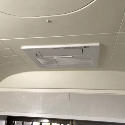 大阪府枚方市 交換後の浴室乾燥機 リンナイ RBH-C3301K1DP