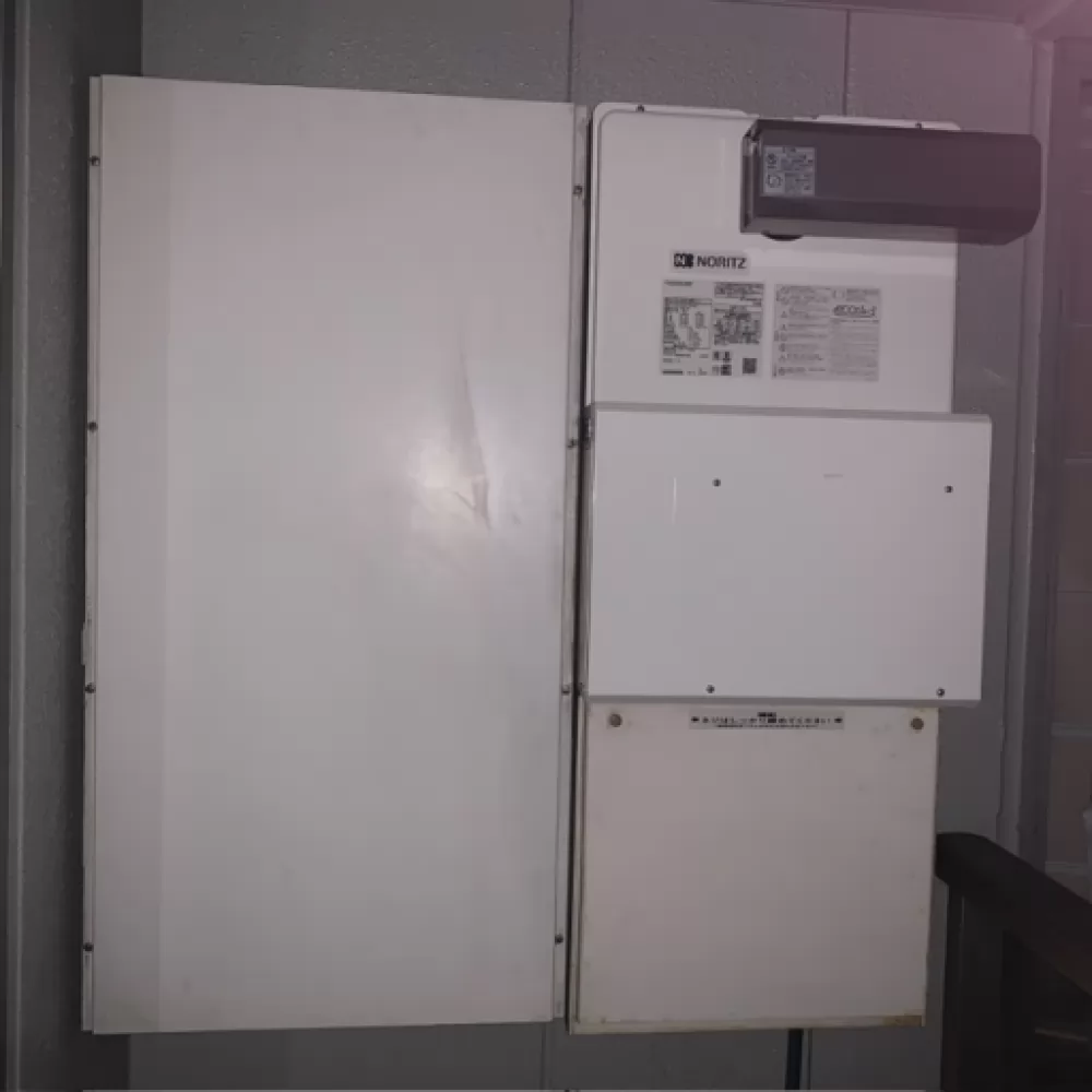 GTH-C2461AW6H-L-1 BL
