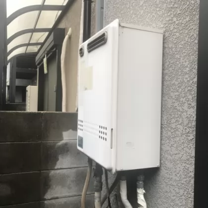 京都府京都市南区 交換前の給湯器 ノーリツ GT-2412SAWX