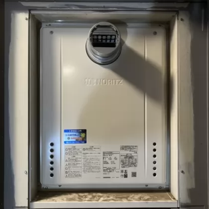 埼玉県さいたま市岩槻区 交換後の給湯器 ノーリツ GT-2470SAW-T BL