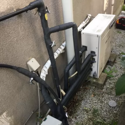 埼玉県加須市 交換前の給湯器 朝日ソーラー AME-K32