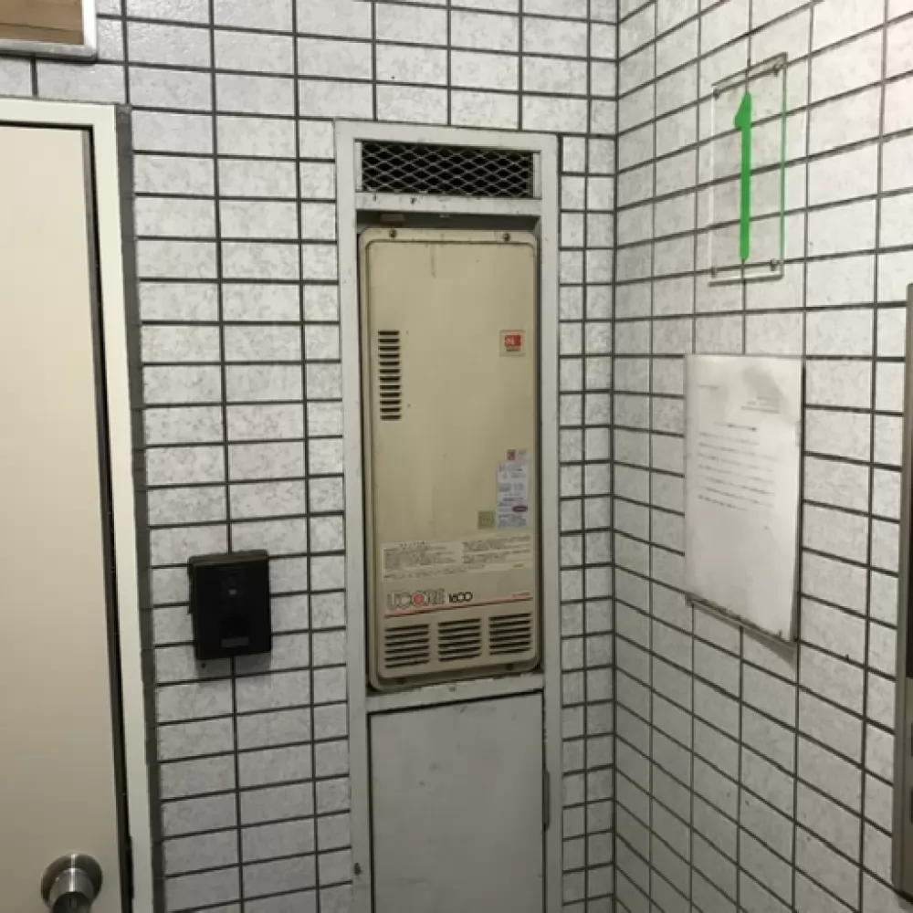 千葉市中央区の 給湯器交換工事【メーカー不明】品番不明→【リンナイ
