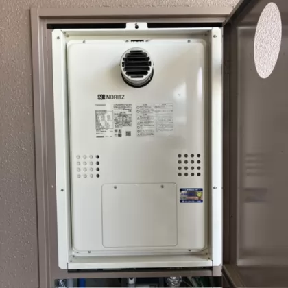 京都府京都市山科区 交換後の給湯器 ノーリツ GTH-2454AW3H-T BL