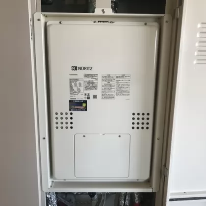 大阪府大阪市此花区 交換後の給湯器 ノーリツ GTH-2454AW3H-H BL