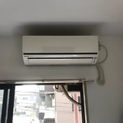 東京都豊島区 交換前のエアコン パナソニック CS-560CF2-W