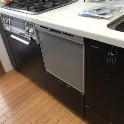 大阪府東大阪市 交換後のビルトイン食洗機 パナソニック NP-45VS9S