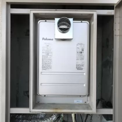 大阪府堺市中区 交換後の給湯器 パロマ FH-1611ZATL-1