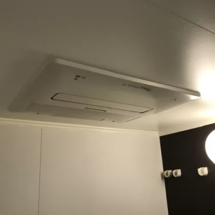 大阪府大阪市此花区 交換後の浴室乾燥機 ノーリツ BDV-4106AUKNC-J3-BL