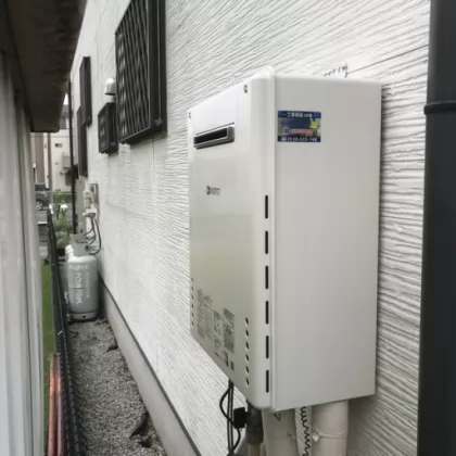 埼玉県上尾市 交換後の給湯器 ノーリツ GT-2460SAWX-2 BL