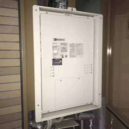三重県四日市市 交換後の給湯器 ノーリツ GTH-2454SAW3H-H BL
