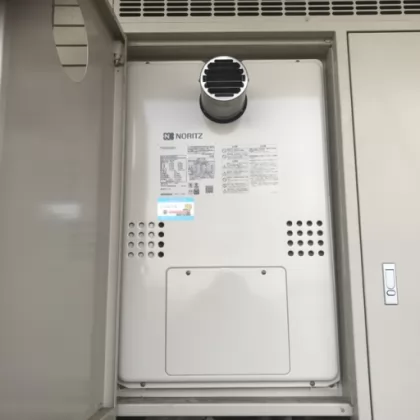 埼玉県和光市 交換後の給湯器 ノーリツ GTH-2454AW3H-T BL