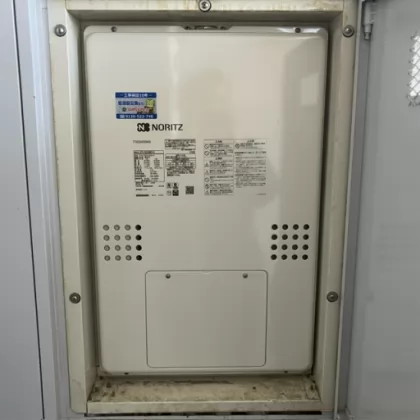 埼玉県さいたま市緑区 交換後の給湯器 ノーリツ GTH-2454SAW3H-H BL