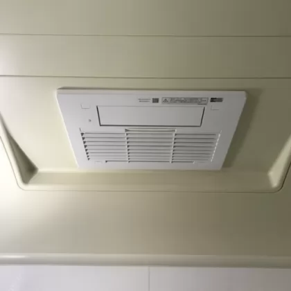 東京都杉並区 交換後の浴室乾燥機 リンナイ RBH-C3302K1P
