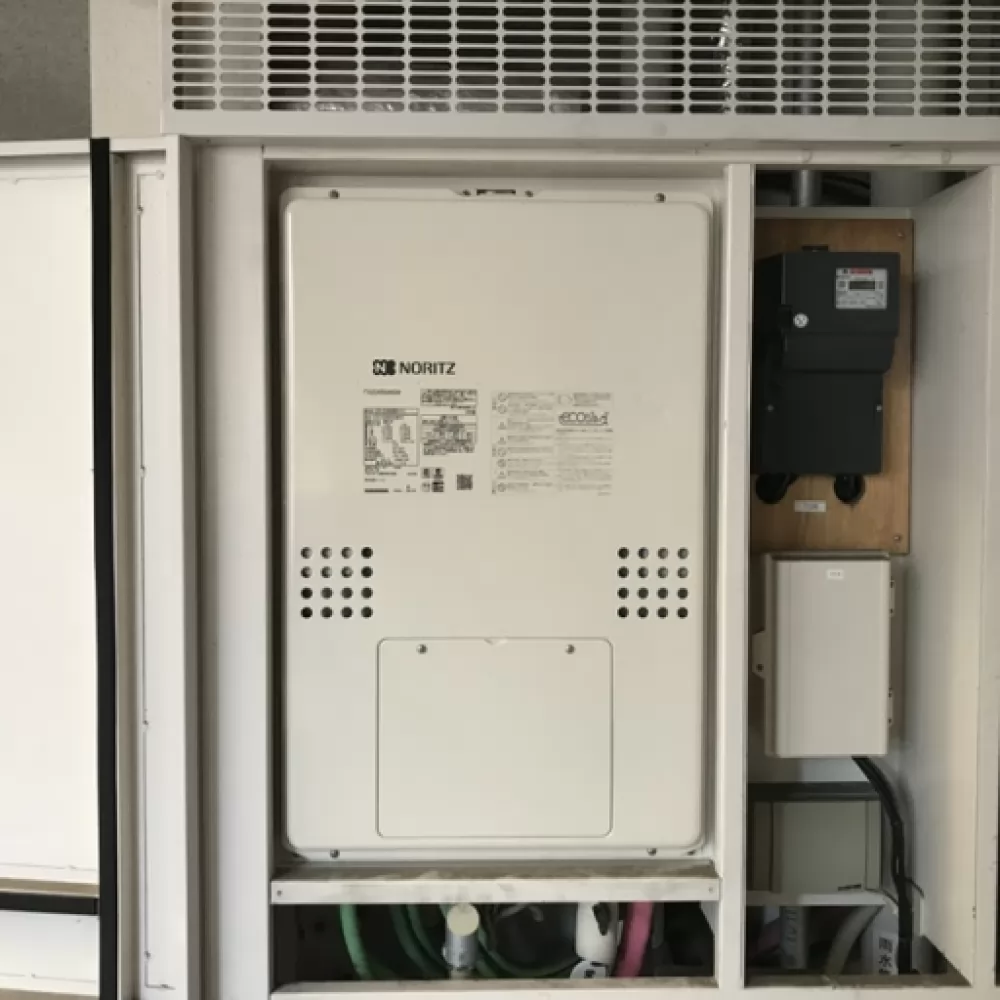 GTH-C2460AW3H-H-1 BL