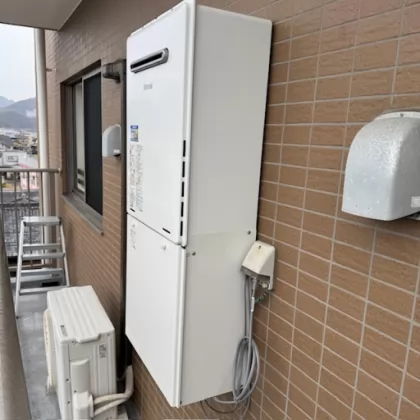 静岡県焼津市 交換後の給湯器 リンナイ RUF-A2005SAW(C)