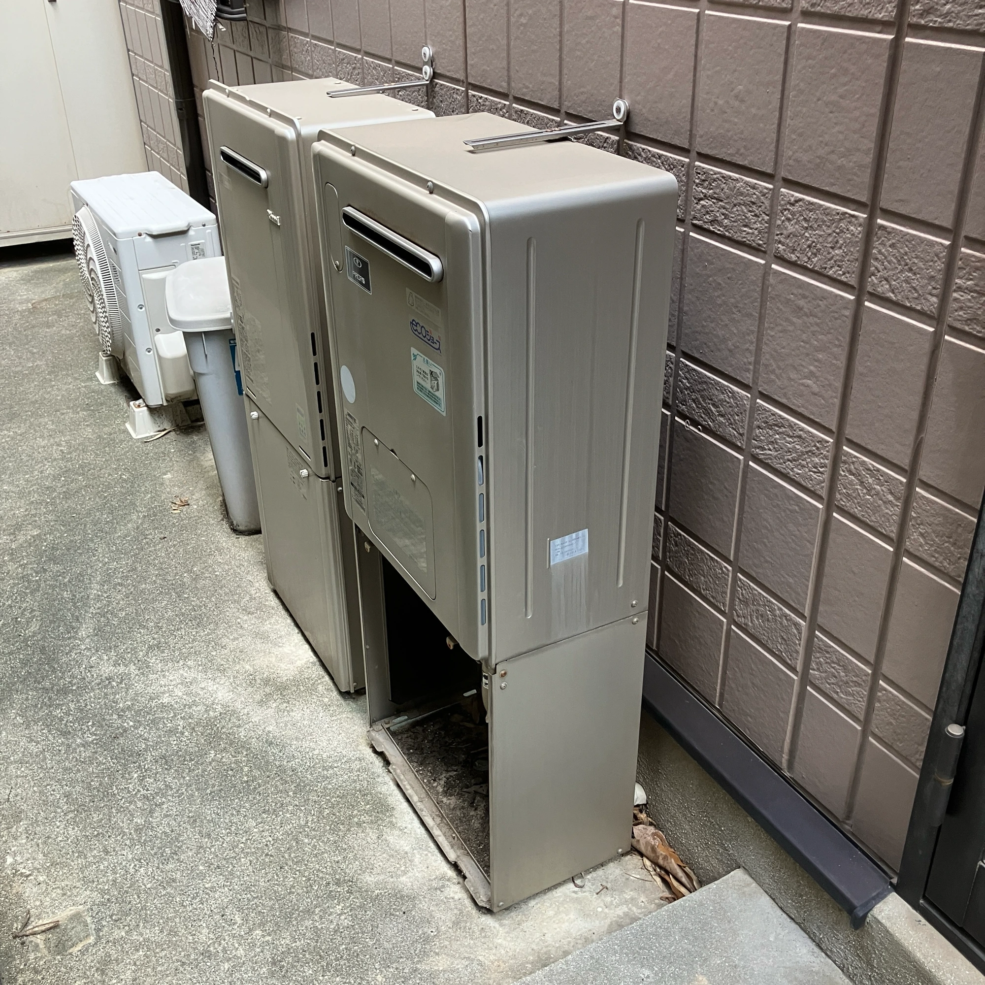 RVD-E2400AW2-1