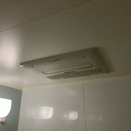 千葉県千葉市美浜区 交換後の浴室乾燥機 ノーリツ BDV-4106AUKNC-J3-BL