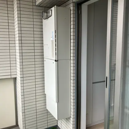 東京都港区 交換前の給湯器 東京ガス AT4203ARSSW6QU-C