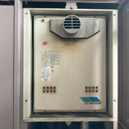 愛知県名古屋市西区 交換前の給湯器 ノーリツ GT-2400SAW-T