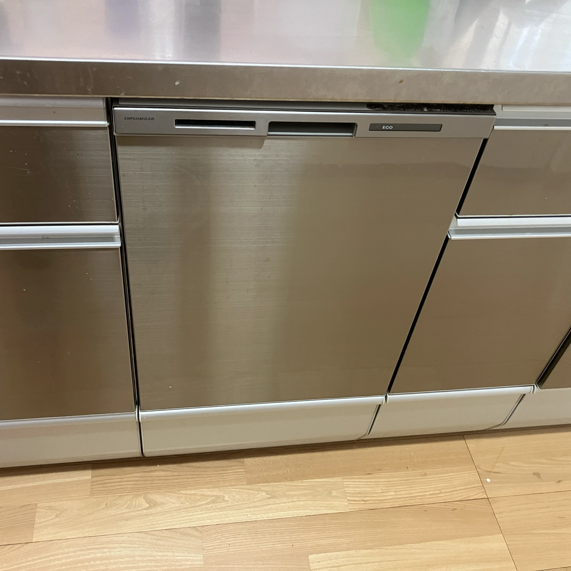 ZWPE45M12JDS