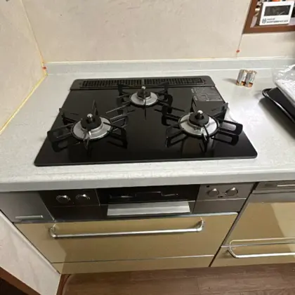 千葉県市川市 交換後のビルトインガスコンロ リンナイ RHS31W42J1RSTW