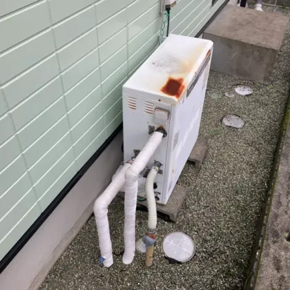 神奈川県中郡二宮町 交換前の給湯器 パーパス 品番不明