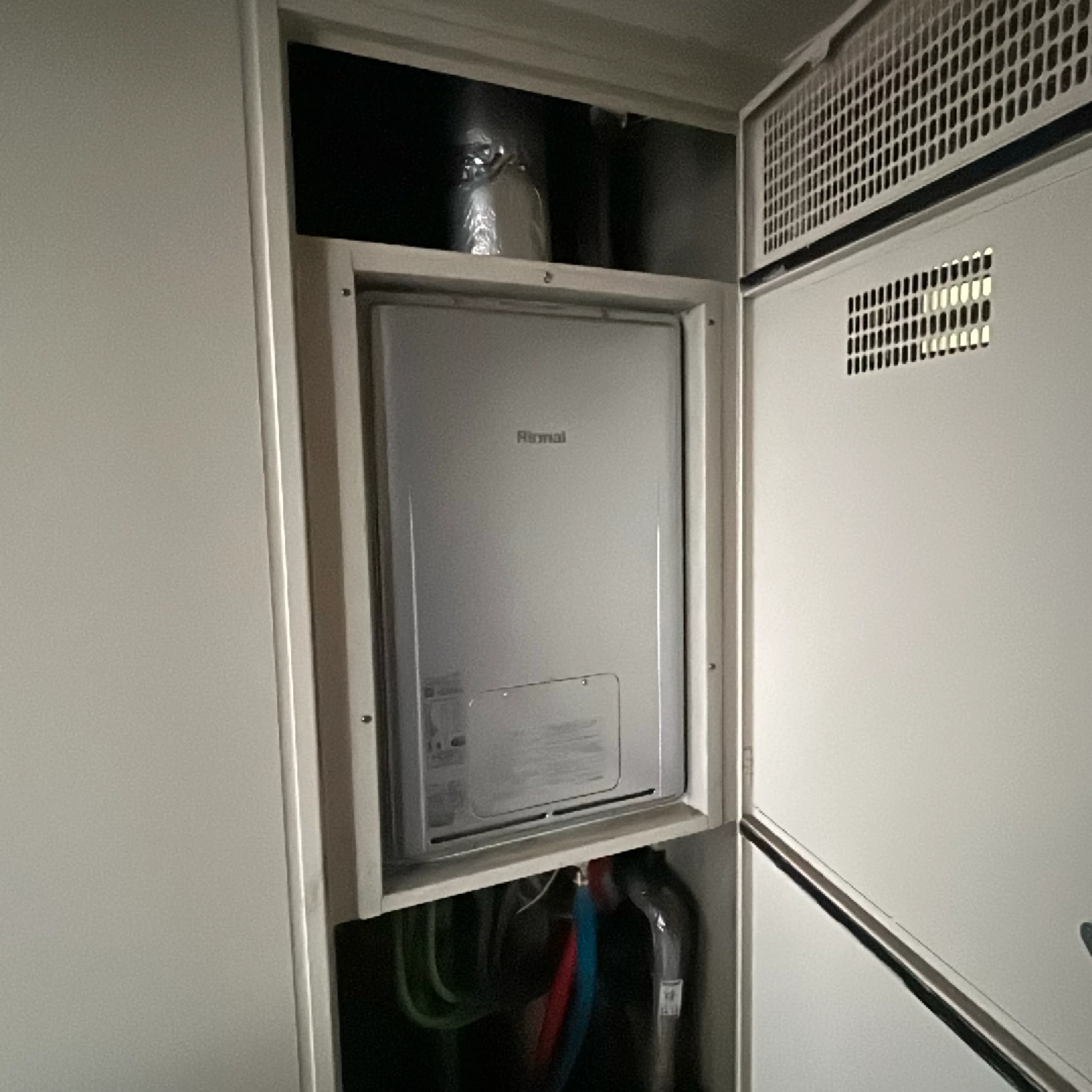 RUFH-E2408AU2-3(A)