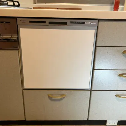 千葉県野田市 交換後のビルトイン食洗機 パナソニック NP-45RS9S