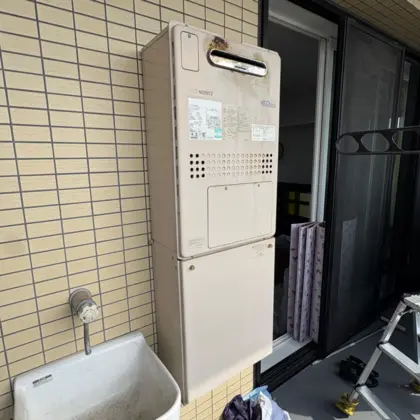 北海道札幌市東区 交換前の給湯器 ノーリツ GTH-C2448AW3H