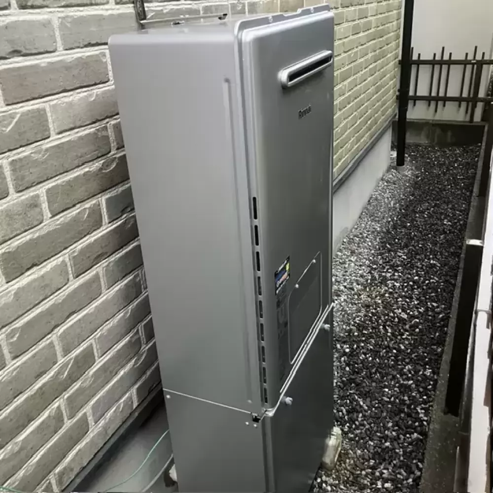 RUFH-E2407SAW2-3(A)の給湯器交換工事