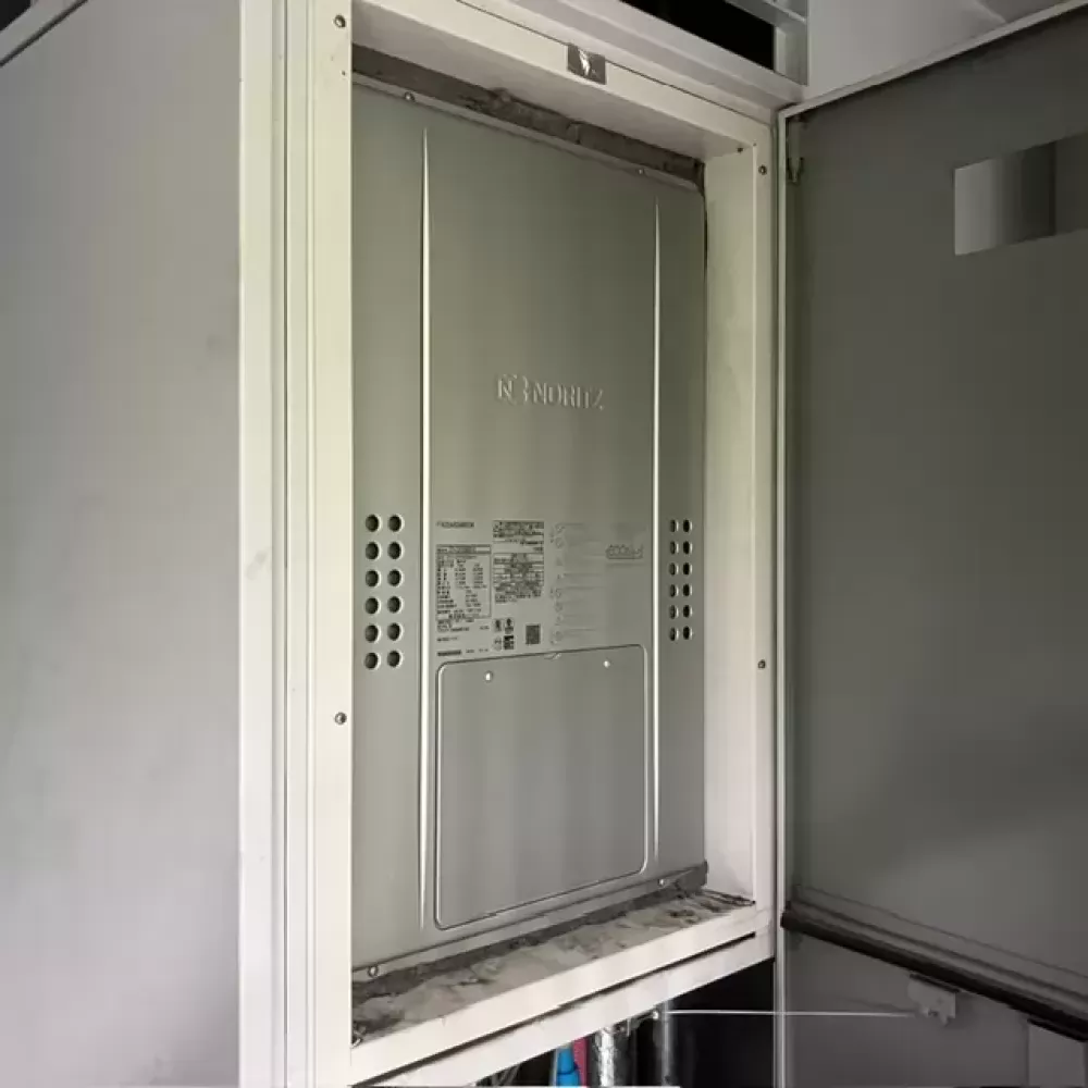 GTH-C2470AW3H-H BL